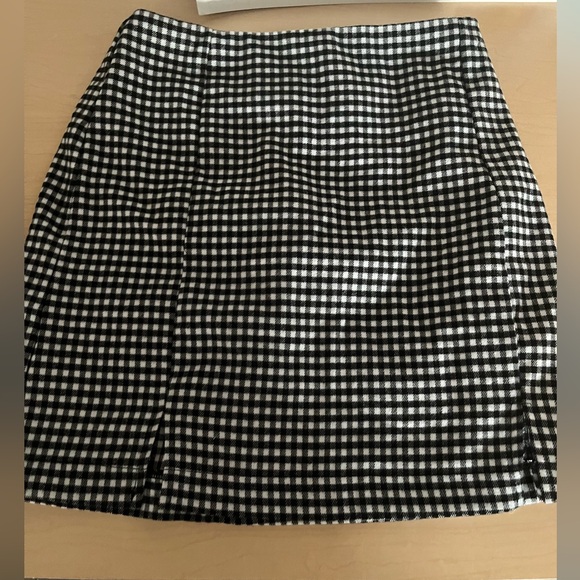 H&M Skirts pleated forever 21 wrap checkered high school juniors  5/6 nwt - Picture 2 of 5